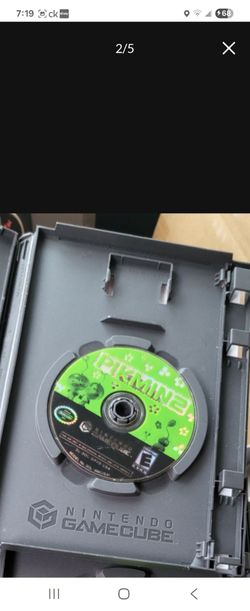 Nintendo GameCube Pikmin 2  disc is in mint and working perfectly