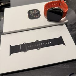 Apple Watch Ultra 2 - Black - 49mm