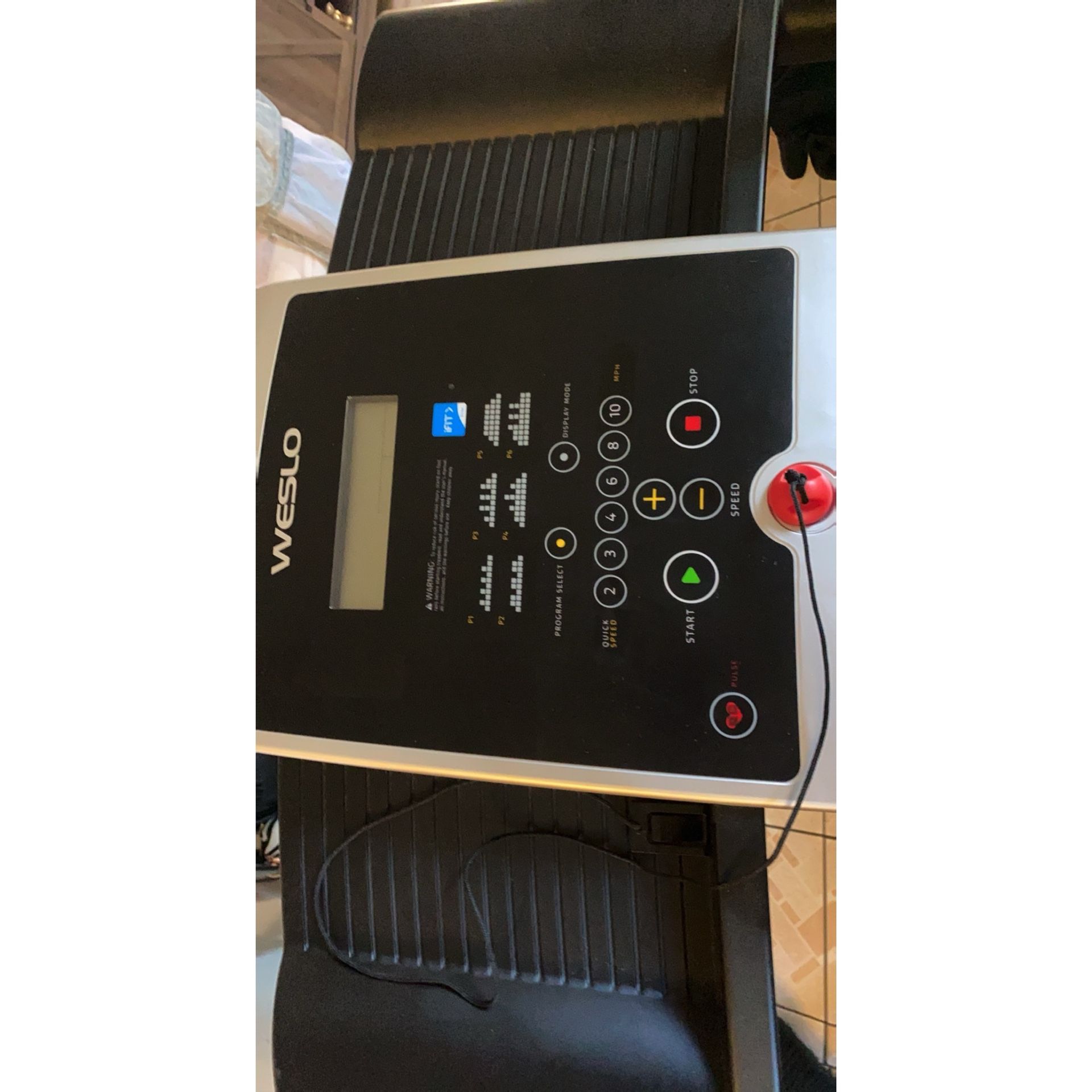 Weslo Crosswalk 5.2t Treadmill for Sale in Montclair, CA OfferUp