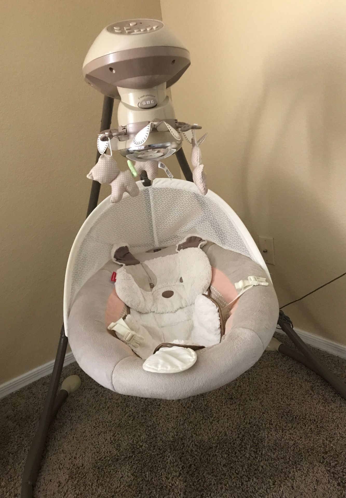 Fisher-Price Sweet Snugapuppy Cradle 'n Swing