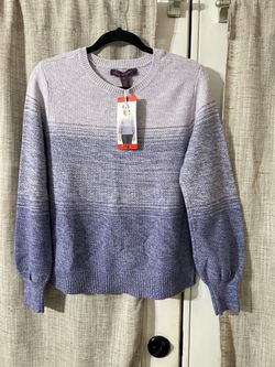 NWT Gloria Vanderbilt Women's Crewneck Sweater in a light purple ombre marled design.