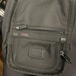 Tumi bag alpha small messenger
