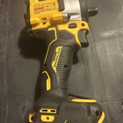 1/2 in impact wrench dewalt 