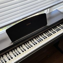 yamaha piano 