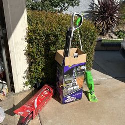 Floor vacuum cleaning equipment