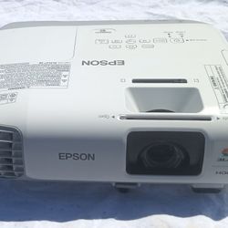 epson 3lcd powerlite 97