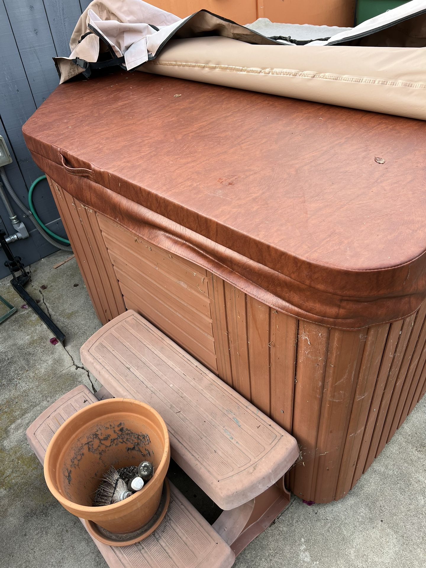 Jacuzzi W/ New Cover