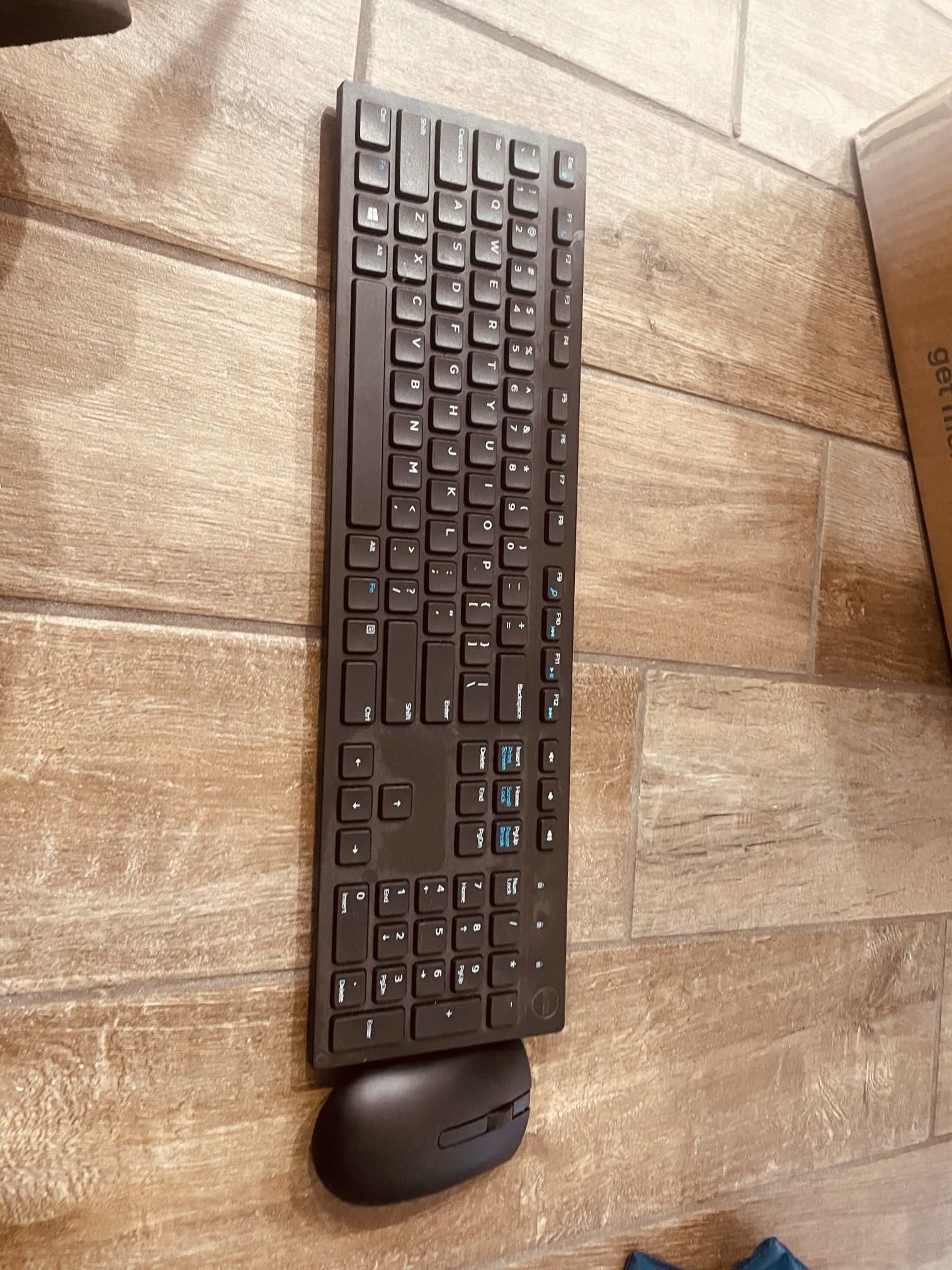 Dell Wireless Keyboard And Mouse