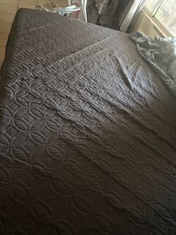 Full bed