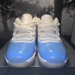 Air Jordan Retro 11 Low White/University blue Size 9.5