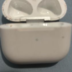 Empty AirPods Case