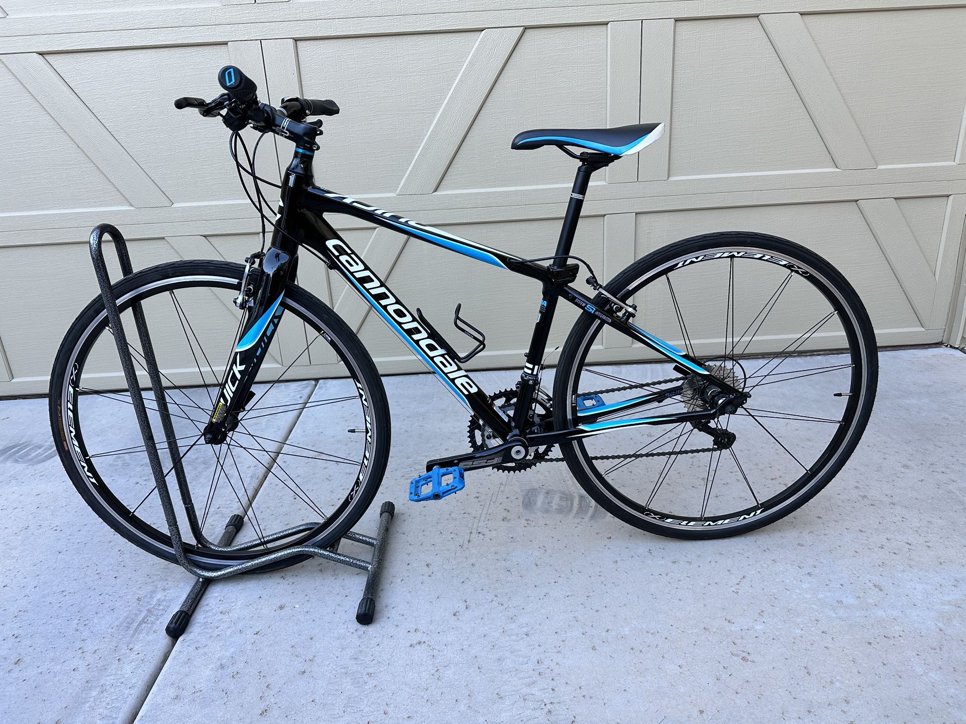 Cannondale Quick Commuter Bike - Size Med