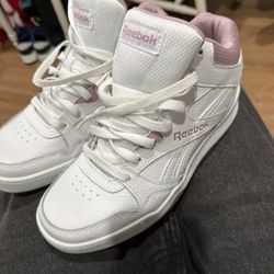 Women’s Reebok Shoes 