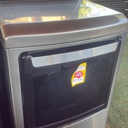 Nice LG Gas & dryer 3 Month Guarantee 