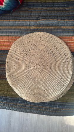 Round Woven Place Mat Sets with Earth Tone Colors