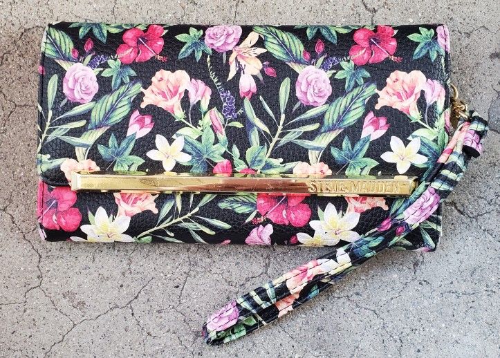 Steve Madden Wallet