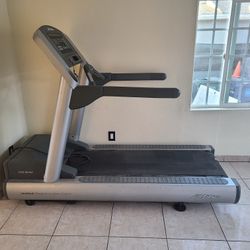Treadmill 