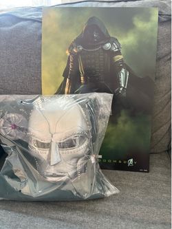 SDCC 2026 Hall H Exclusive Poster and Doom Mask and Cape! 300.00 OBO