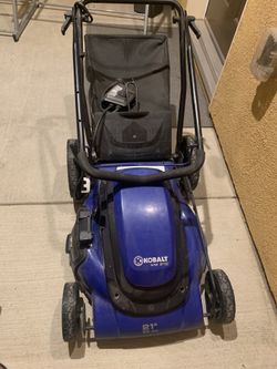 Lawn Mower For Parts Or Repair ( Doesn’t Start ) 
