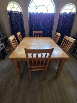 Wood Dining Table with 6 Chairs