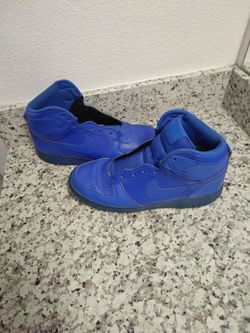 Nike Big Nike