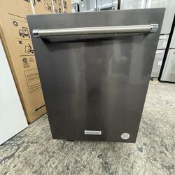 Kitchen Aid Dishwasher In Black Stainless New Open Box 