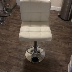 Set Of 4 Bar Stool Chairs