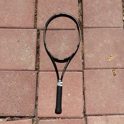 Wilson Blade 98S Tennis Racket