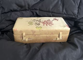 Vintage Asian Style Silk Floral Jewelry Box 