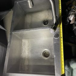 Stainless steel Sink