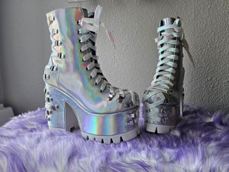 Dollskill platform boots