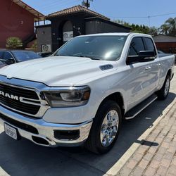 2019 RAM BIG HORN 4x4 
