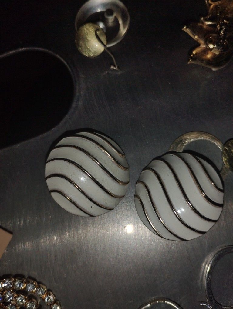 round white clip-ons