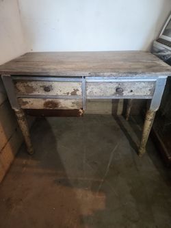 Vintage baker table possum belly