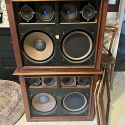Wharfdale W. 90 C Speakers Vintage Turntable