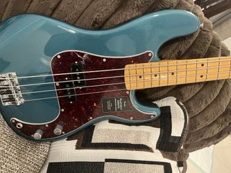 Fender Bass Precision