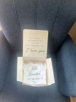 Baby announcement proposal box