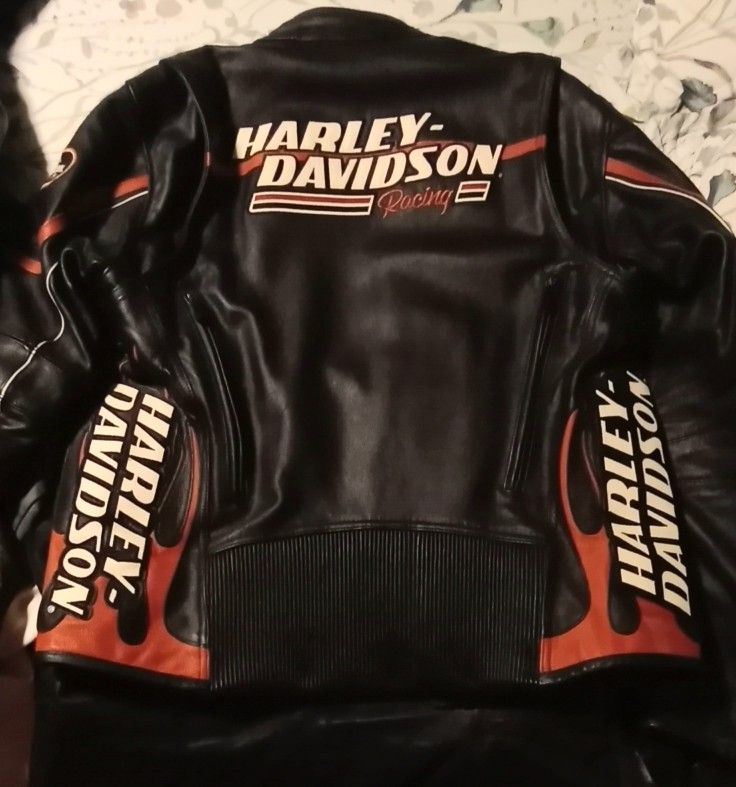 HARLEY PERFORMANCE PARTS AND CLOTHES, JACKETS, CHAPS,HELMETS