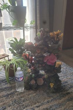 Fish tank decor
