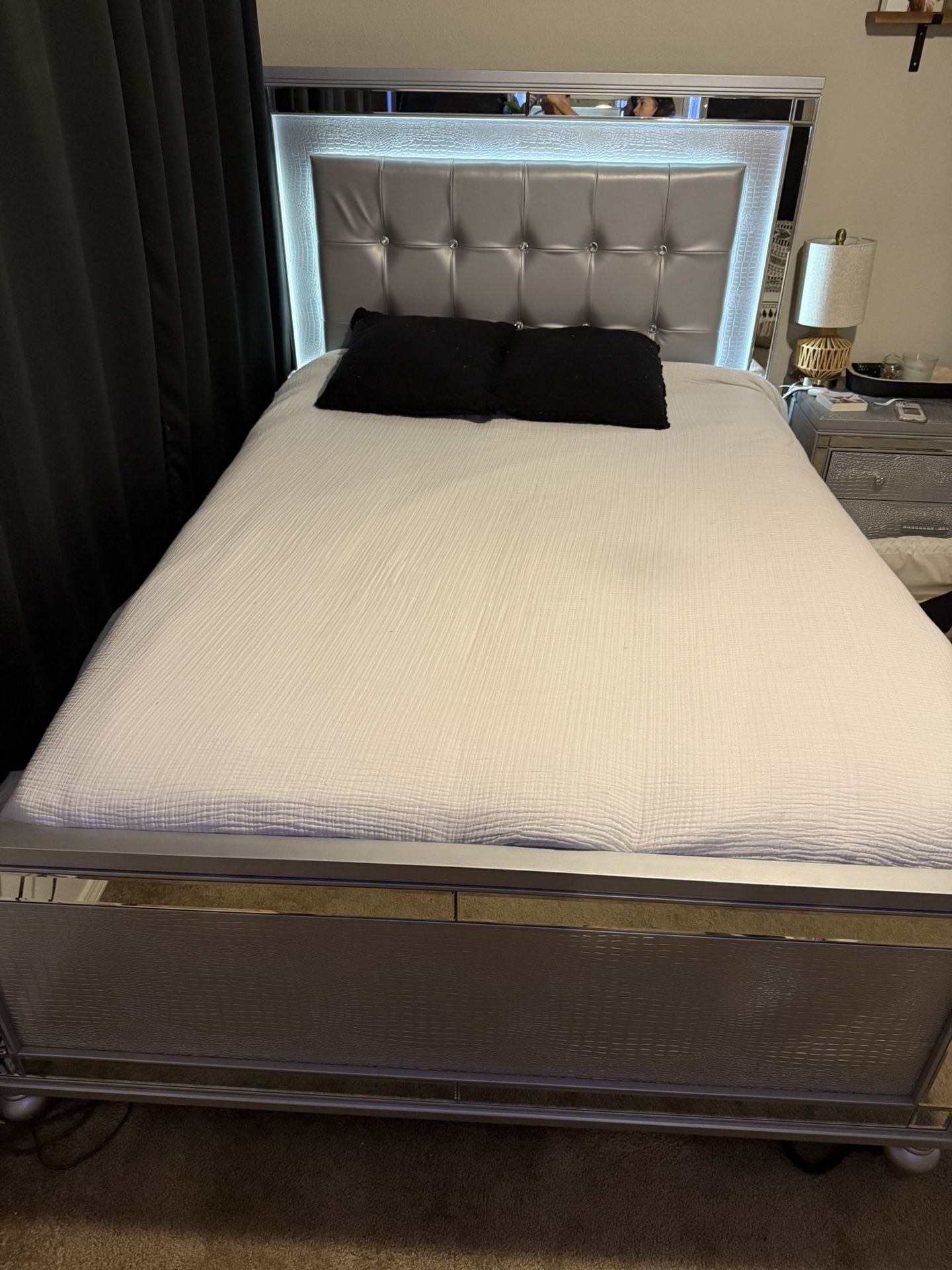 Beautiful Bedroom Set