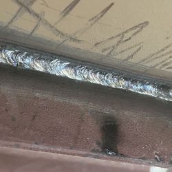 Welder 👨🏻‍🏭 