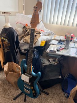 Vintage electric guitar