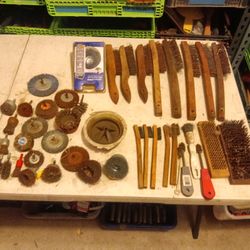 Wire Brushes And Still Wire Wheel Tools 