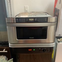 Sharp Microwave 24”
