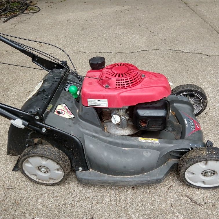Honda HRX217VLA Mower 21 Walk Behind Mower Honda Lawn