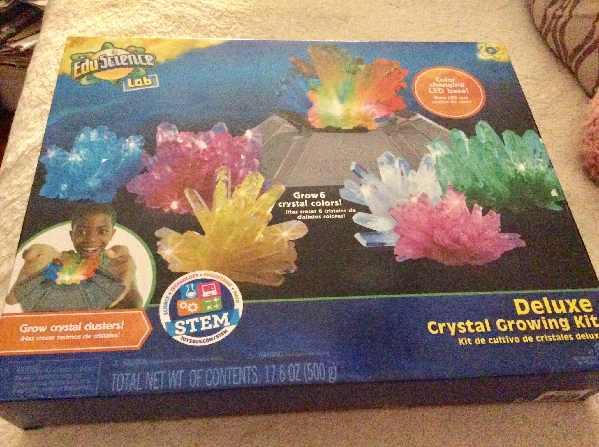 New, Sealed....Toys R Us Edu Science Lab DELUXE CRYSTAL GROWING KIT