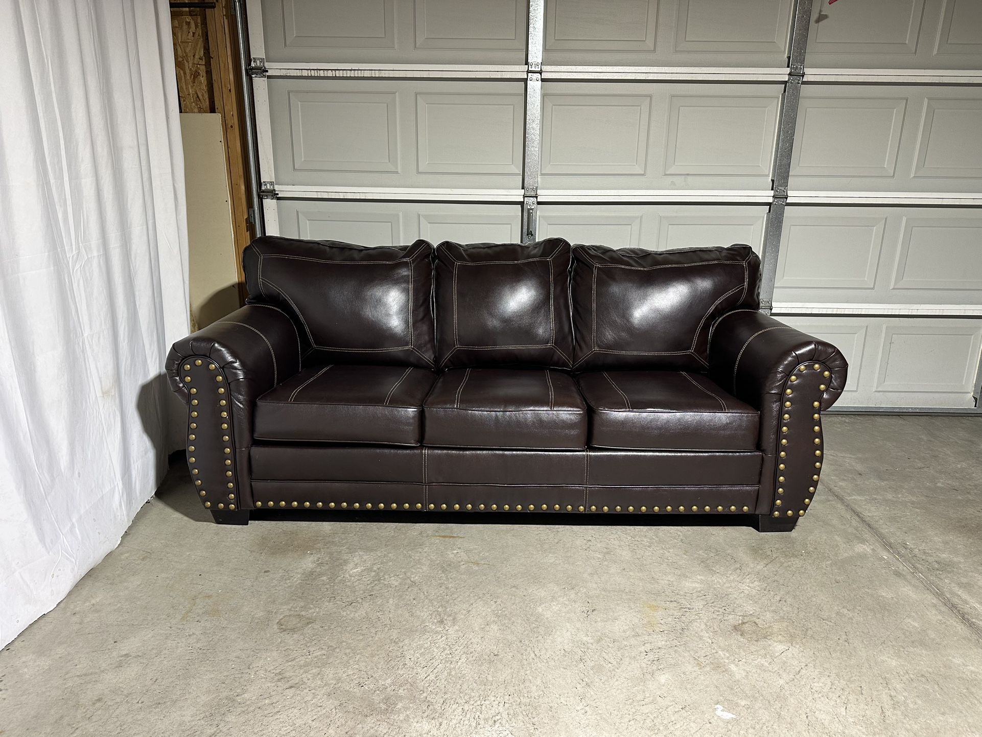 Leather Sleeper Sofa *Free Delivery*