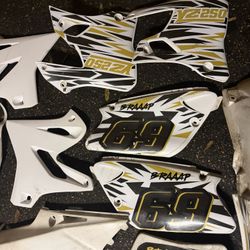 Yz250 Plastics