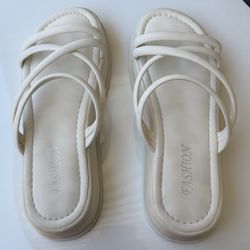 Sandals / Boots Size 9 Womens