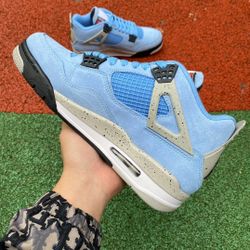 Jordan 4 university blue 